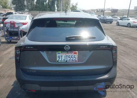 2025 Nissan Kicks Sv z USA, uszkodzony, nr VIN 3N8AP6CA1SL385246